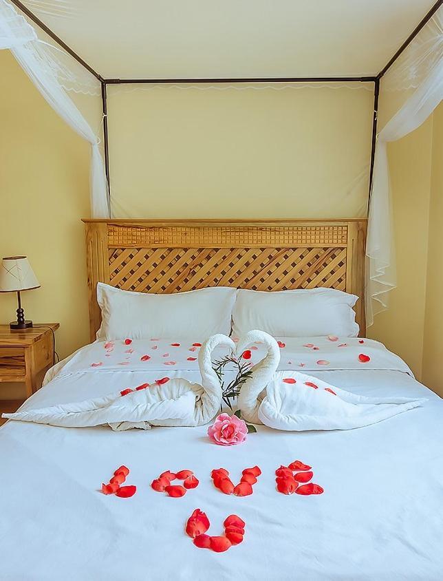 Rayan Apartments & Safaris アルーシャ エクステリア 写真