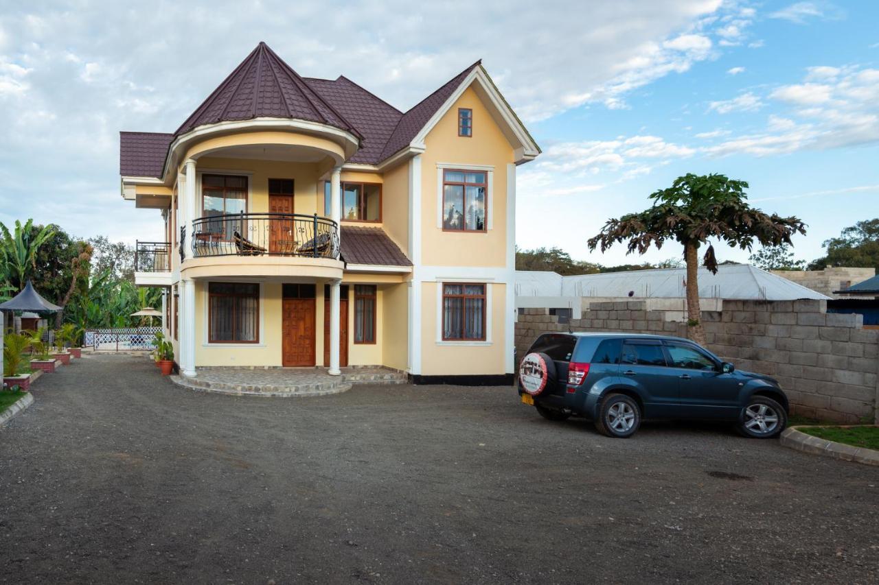 Rayan Apartments & Safaris アルーシャ エクステリア 写真